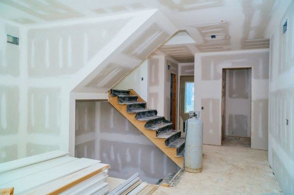 Entreprise pour la rénovation partielle d’une maison individuelle à étages Antony